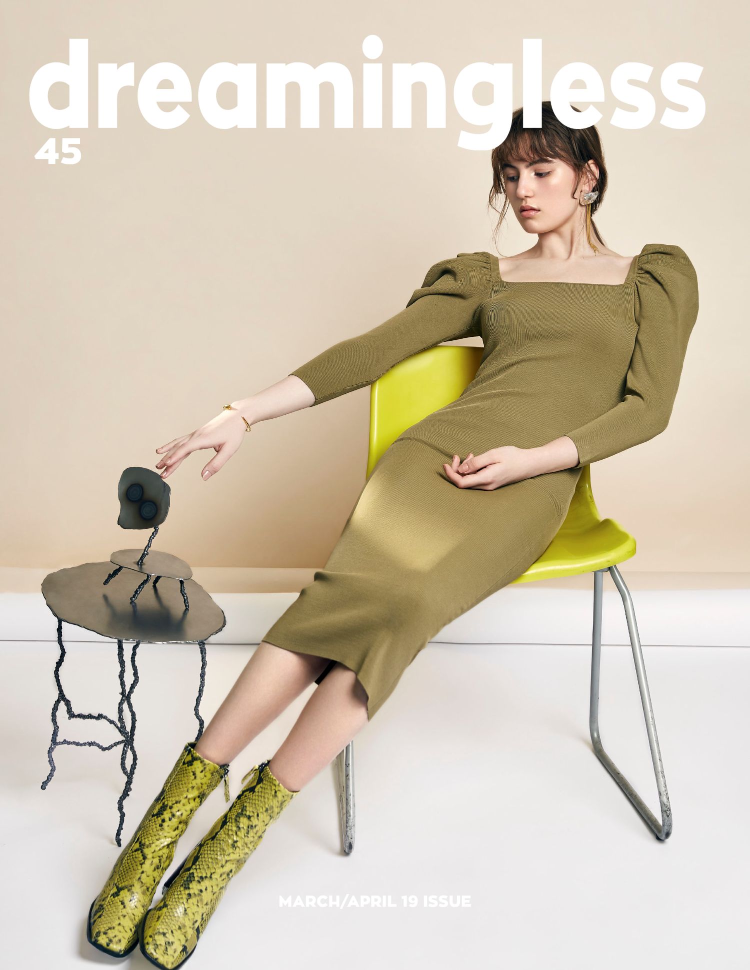 Dreamingless magazine fashion editorial